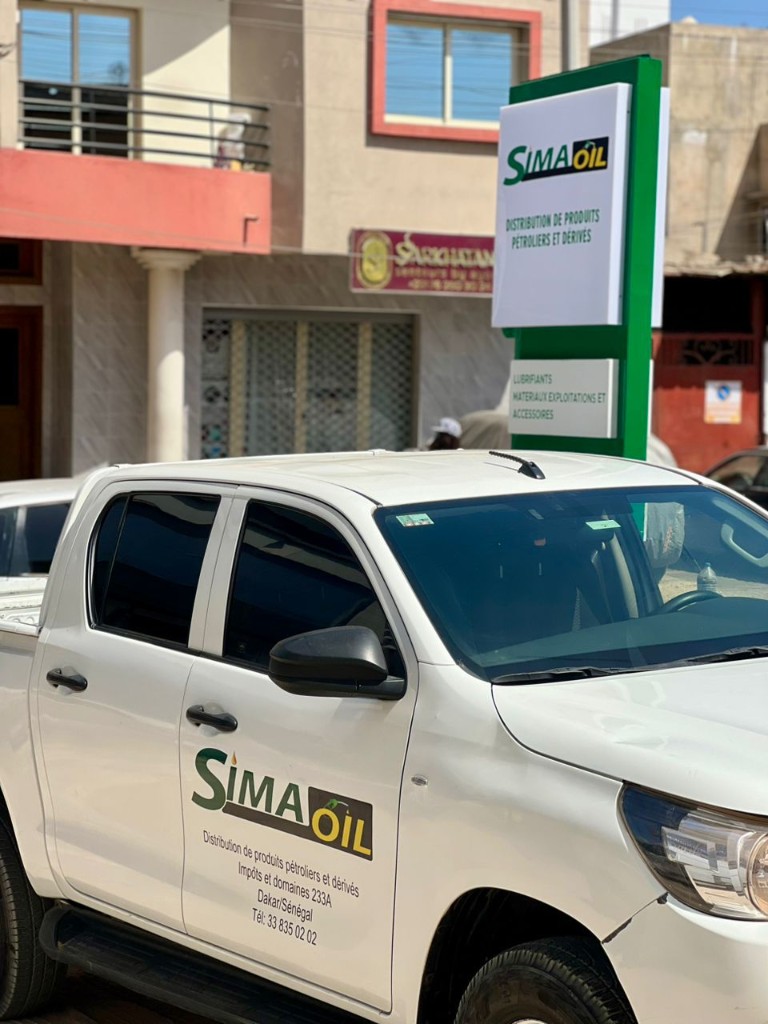 Véhicule SIMA OIL